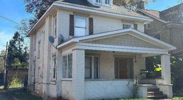 Photo of 1122 10th St, Huntington, WV 25701