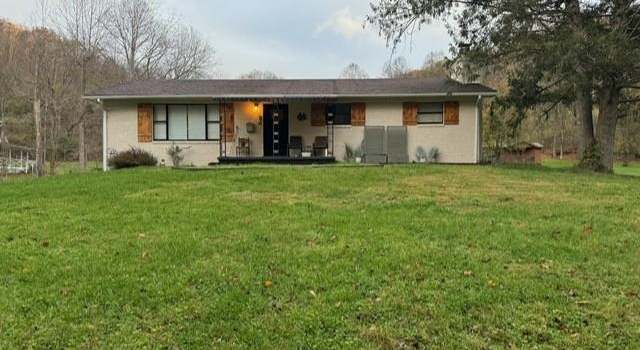 Photo of 24 Jones Ln, Wayne, WV 25570