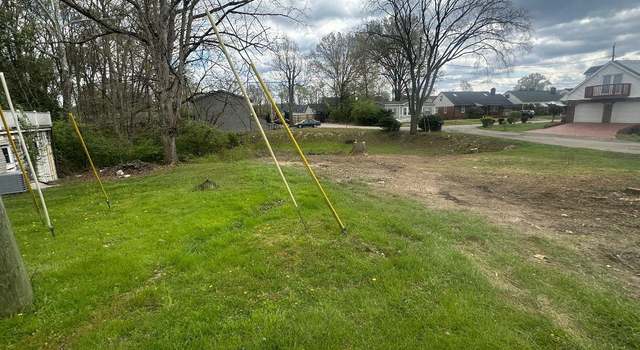 Photo of 19 Gary Dr, Huntington, WV 25705
