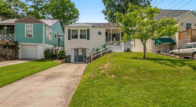 Photo of 225 Green Oak Dr, Huntington, WV 25705