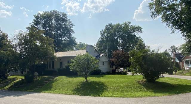 Photo of 1666 Glenway Ln, Huntington, WV 25701