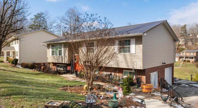 Photo of 45 Sauk Ct, Huntington, WV 25705
