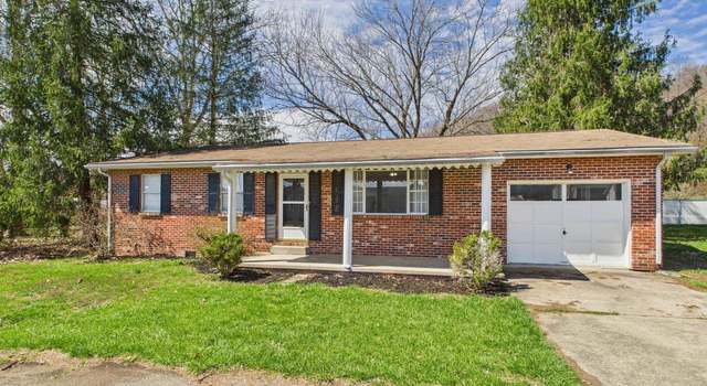 Photo of 64 Gallia St, Crown City, OH 45623