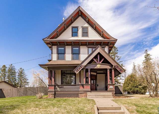 Property at 4230 E Superior St, Duluth, MN 55804, 4 beds, 2 baths