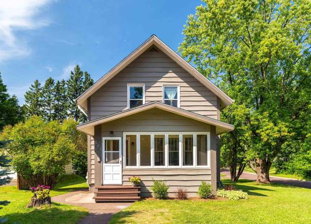 Property at 301 W Faribault St, Duluth, MN 55803, 3 beds, 2 baths