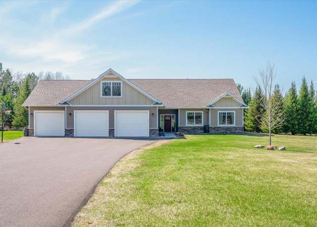 Property at 1400 Jay West Rd, Carlton, MN 55718, 3 beds, 2.5 baths