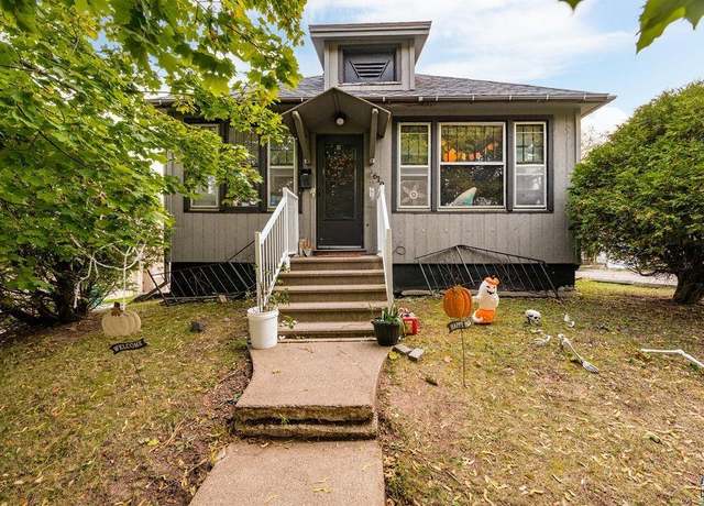 Property at 619 N 18th Ave Ave E, Duluth, MN 55812, 4 beds, 2 baths