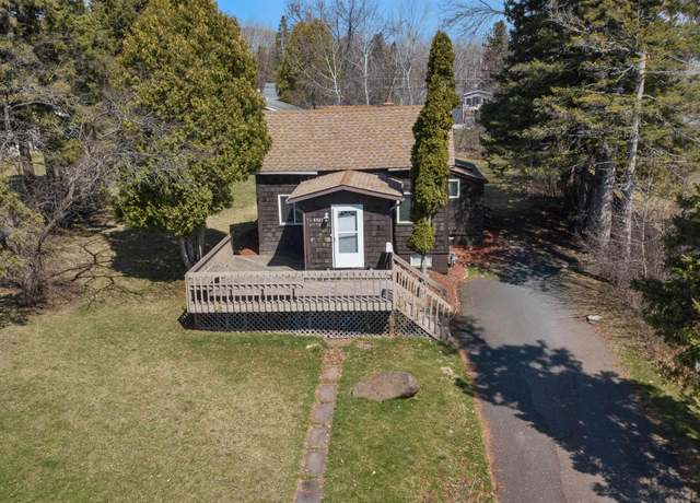 Property at 4921 Oneida St, Duluth, MN 55804, 2 beds, 1 bath