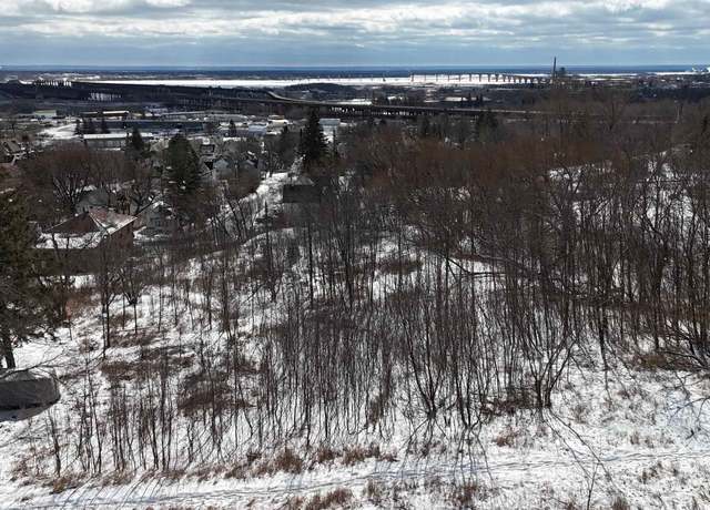 Property at 30xx Wicklow St, Duluth, MN 55806