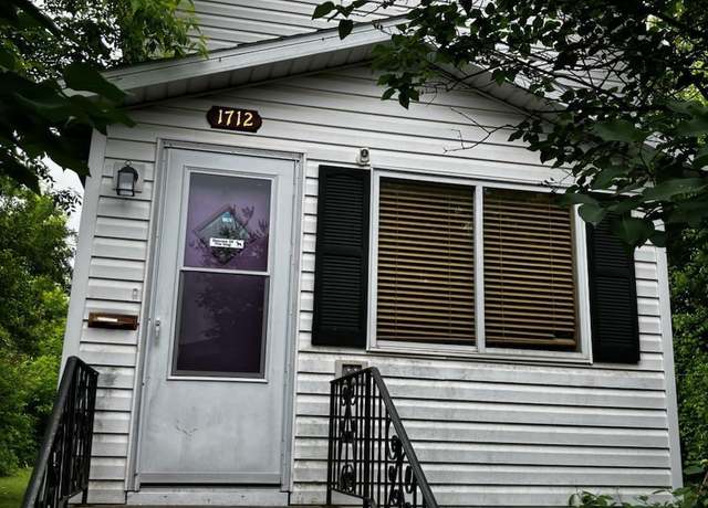 Property at 1712 Ave C, Cloquet, MN 55720, 1 bed, 1.5 baths