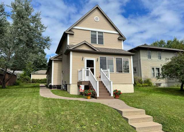 Property at 4811 Pitt St, Duluth, MN 55804, 3 beds, 2.5 baths