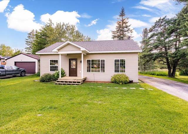 Property at 3757 Haines Rd, Hermantown, MN 55811, 2 beds, 1 bath