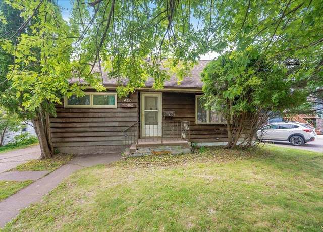 Property at 430 E Oxford St, Duluth, MN 55803, 3 beds, 2 baths