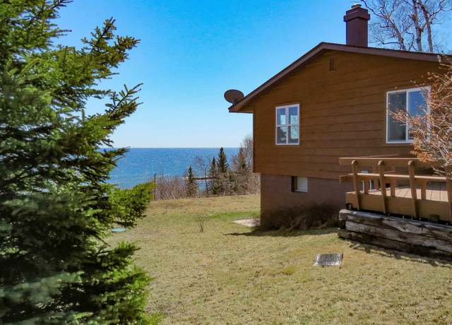 Property at 7168 Bayview Dr, Tofte, MN 55615, 3 beds, 2 baths