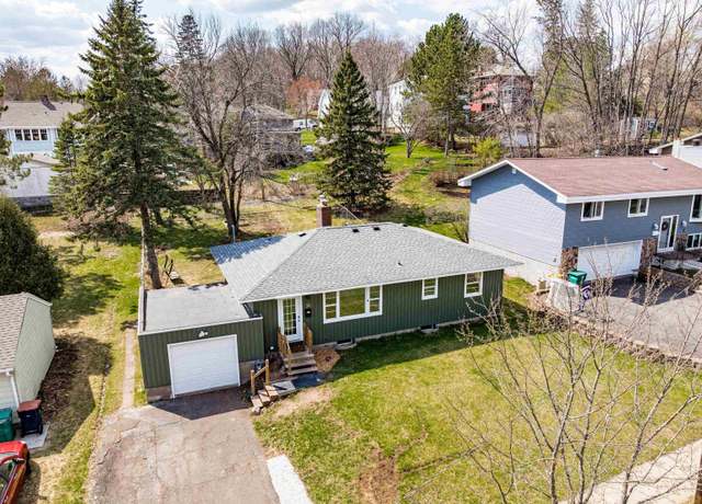 Property at 35 St. Paul Ave, Duluth, MN 55803, 3 beds, 1.5 baths
