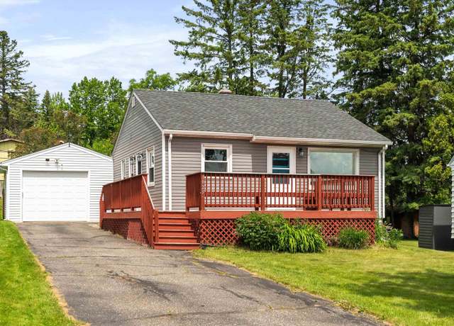 Property at 1925 Gearhart St, Duluth, MN 55811, 2 beds, 2 baths