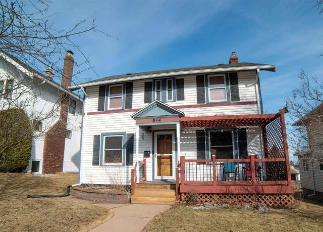 Property at 844 Grandview Ave, Duluth, MN 55812, 3 beds, 2 baths