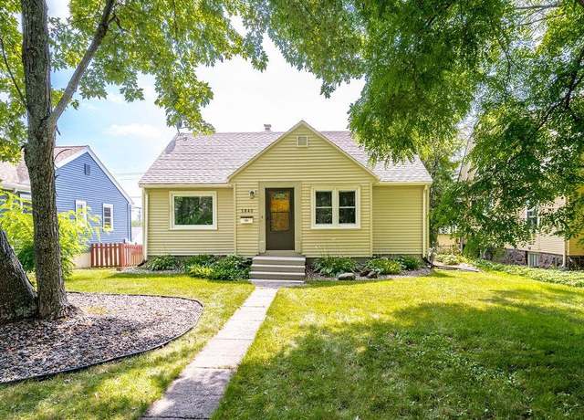 Property at 5840 Tioga St, Duluth, MN 55804, 3 beds, 1 bath