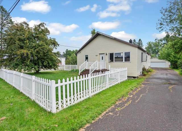 Property at 2510 Hagberg St, Duluth, MN 55811, 4 beds, 1.5 baths