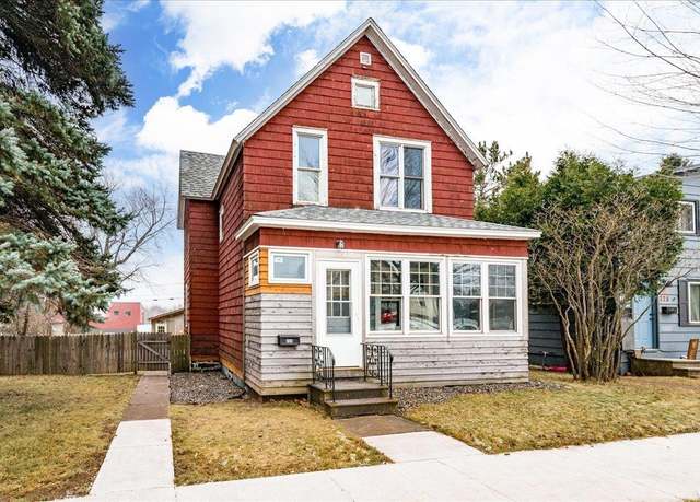 Property at 724 2nd Ave, Two Harbors, MN 55616, 3 beds, 2 baths