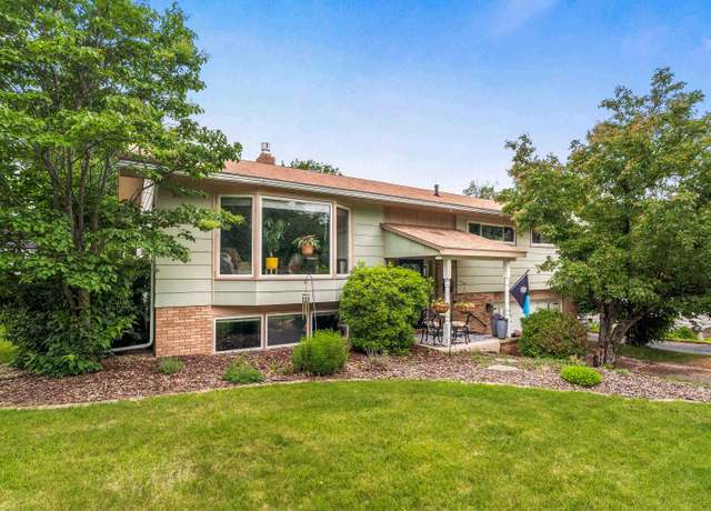 Property at 2327 Silcox Ave, Duluth, MN 55803, 4 beds, 2 baths