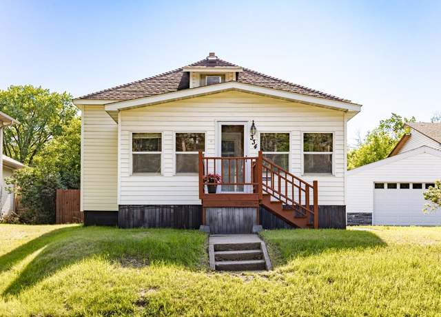 Property at 334 Lake Ave, Cloquet, MN 55720, 2 beds, 1 bath