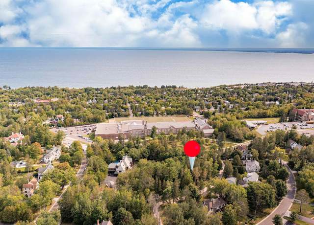 Property at XXX E 4th St, Duluth, MN 55812