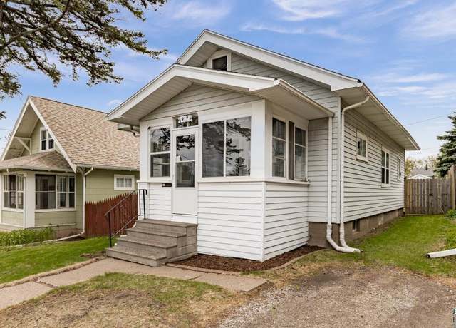 Property at 917 N 14th Ave Ave E, Duluth, MN 55805, 2 beds, 1.5 baths