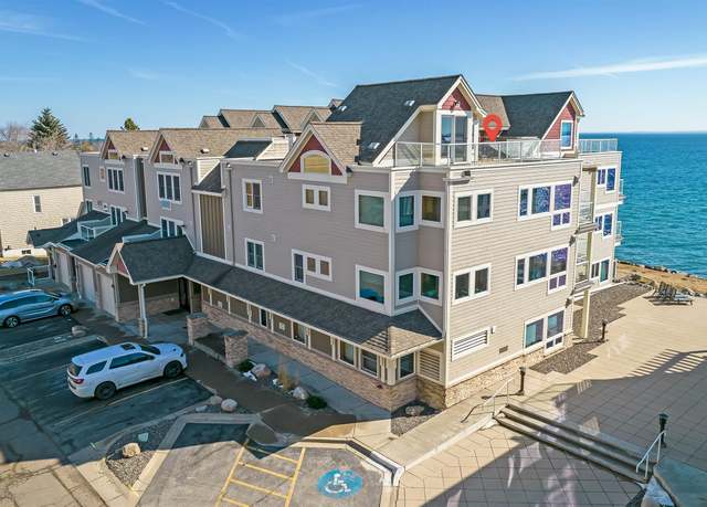 Property at 2126 Water St Unit L306, Duluth, MN 55812, 2 beds, 2 baths