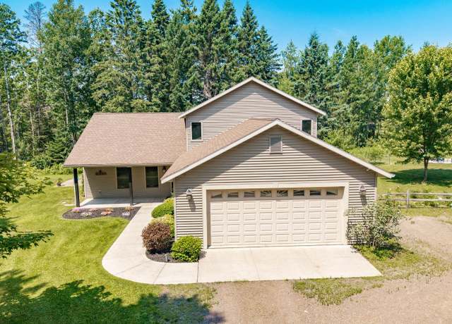 Property at 1187 W Lawrence Rd, Cloquet, MN 55720, 4 beds, 2.5 baths