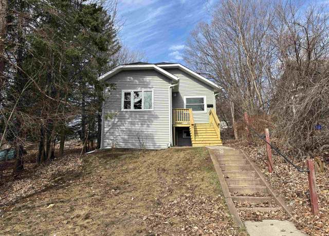 Property at 1417 N 7th Ave Ave E, Duluth, MN 55805, 2 beds, 1 bath