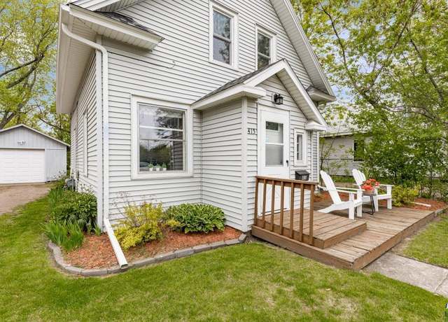Property at 415 6th St, Cloquet, MN 55720, 2 beds, 1 bath
