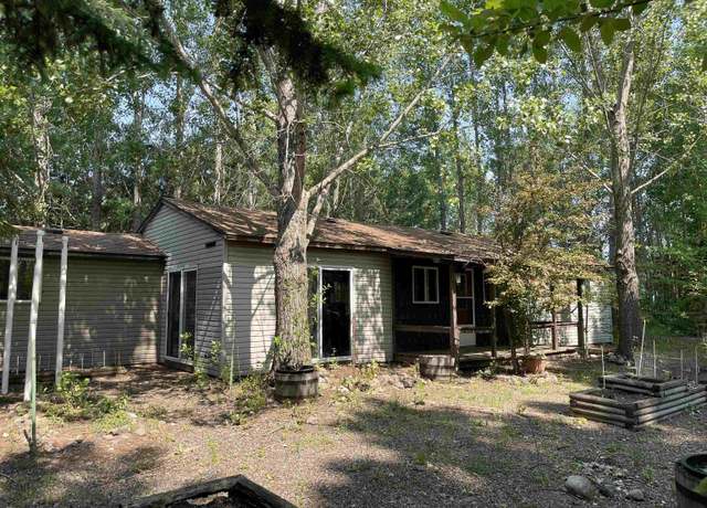 Property at 40884 County Rd 5, Aitkin, MN 56431, 3 beds, 1 bath