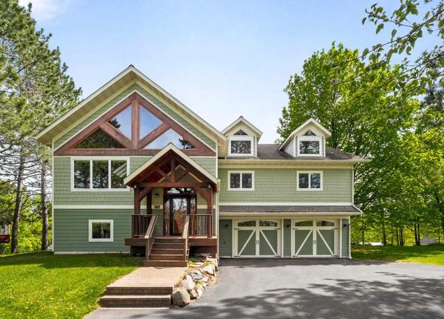 Property at 596 W Wabasha St, Duluth, MN 55803, 2 beds, 2.5 baths