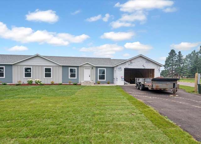 Property at 611 Wrenshall St Unit B, Wrenshall, MN 55797, 3 beds, 2 baths