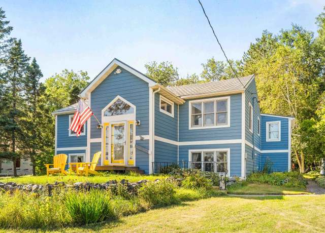 Property at 5227 Greenwood Rd, Duluth, MN 55804, 5 beds, 2 baths