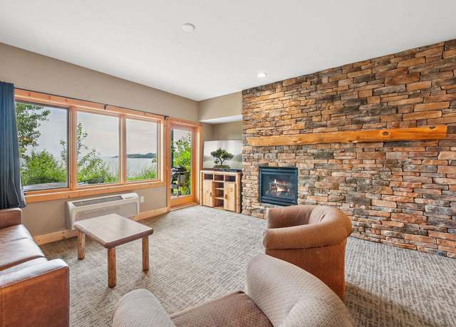 Property at 1412 #5-102a Burlington Rd #5102, Two Harbors, MN 55616, 3 beds, 2 baths