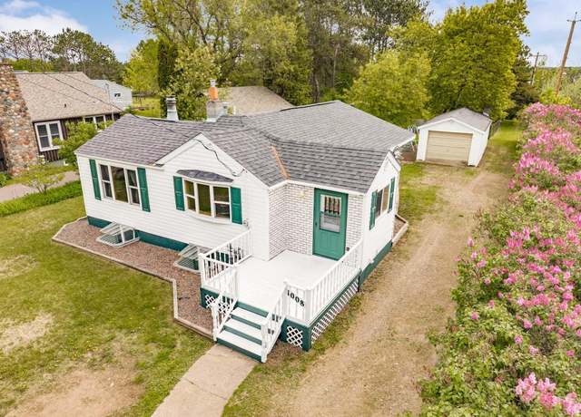 Property at 1008 Spring Lake Rd, Cloquet, MN 55720, 3 beds, 2 baths