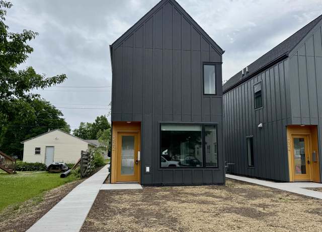 Property at 222 S 62nd Ave Ave W, Duluth, MN 55807, 2 beds, 1.5 baths