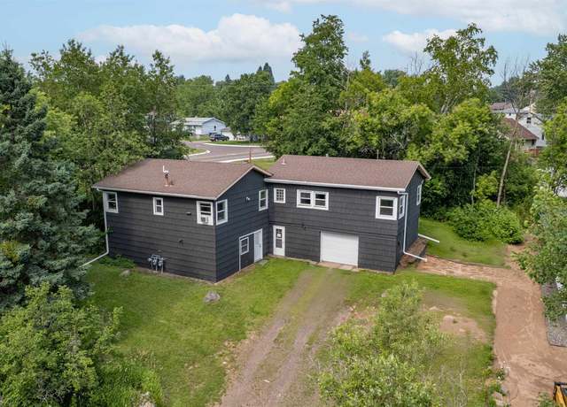 Property at 2448 Hutchinson Rd, Duluth, MN 55811, 3 beds, 1 bath