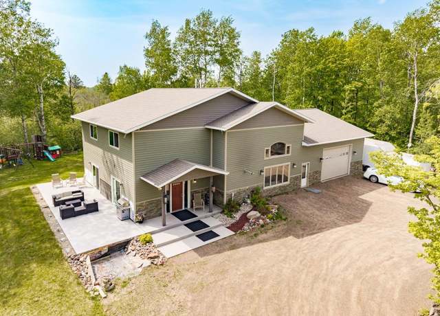 Property at 5386 Martin Rd, Duluth, MN 55811, 2 beds, 2.5 baths