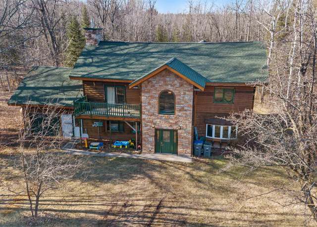 Property at 2871 Lakewood Junction Rd, Duluth, MN 55804, 3 beds, 2.5 baths