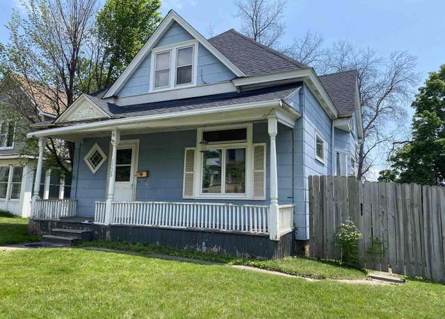 Property at 1528 E 4th St, Duluth, MN 55812, 4 beds, 2 baths