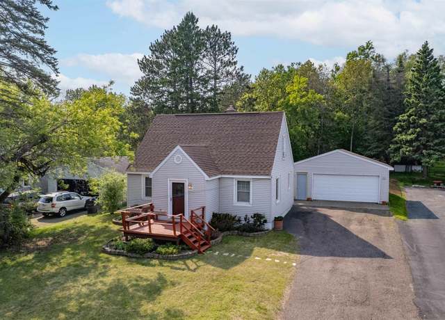 Property at 1819 Springvale Rd, Duluth, MN 55811, 3 beds, 1 bath