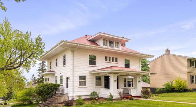 Photo of 2932 E Superior St, Duluth, MN 55812