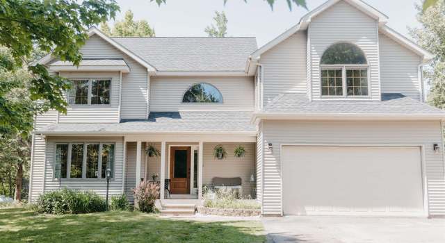 Photo of 27 Ryan Ln, Esko, MN 55733