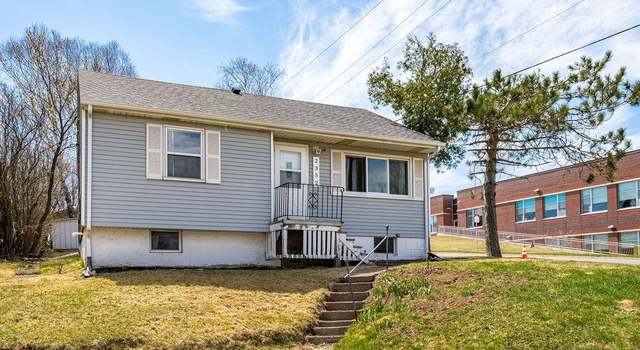 Photo of 2352 Ensign St, Duluth, MN 55811