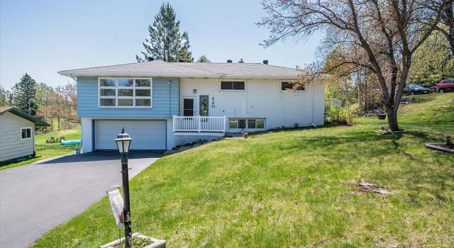 Photo of 820 Claymore St, Duluth, MN 55803