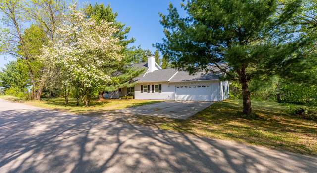 Photo of 11 Ahola Rd, Ely, MN 55731