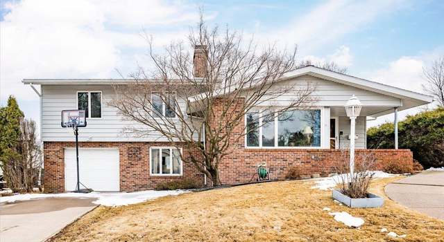 Photo of 708 11th Ave, Two Harbors, MN 55616